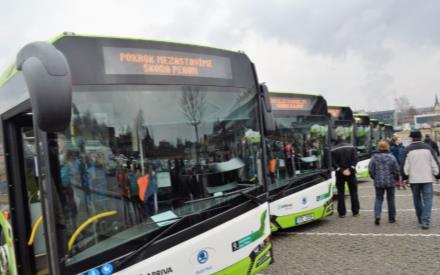 zákazníků s individuální obsluhou (SME, velké