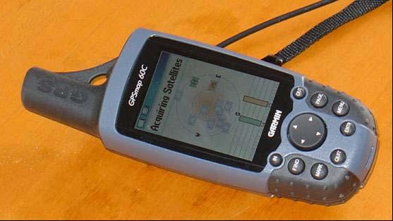 Experimentální část GPS Měření v městské zástavbě (preference MHD) v pohybu (15 hodin) stacionární (2 x 24 hodin) Hodnocení počet viditelných družic
