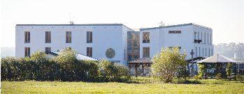 projekty Diecézní charity ČB DůM SV. FRANTI KA CHRÁNěNÉ BYDLENÍ Posláním celoroční sociální služby Domu sv.