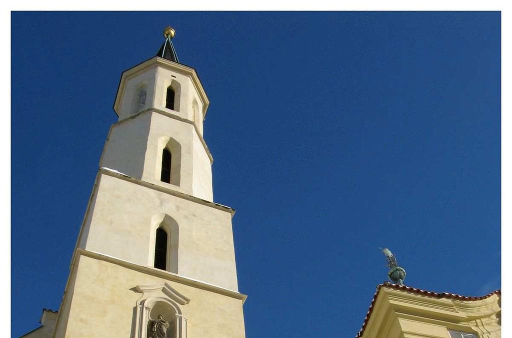 VÝROČNÍ ZPRÁVA 2007 NEUROLOGICKÁ KLINIKA 1. LF UK A VFN vedení přednosta: prof. MUDr. Evžen Růžička, DrSc. zástupce přednosty pro vědeckou činnost: Doc. MUDr. Eva Havrdová, CSc.