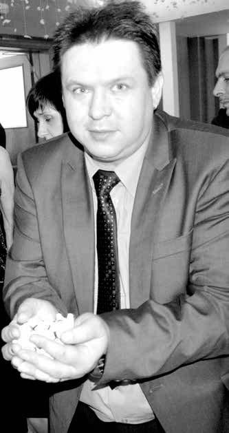 přes taneční sál. Nechyběly ani jehličnany svezené po Vánocích z různých kostelů. Tradice Zimní pohádky začala v roce 1967 na místní radnici.