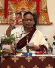 TÝKAJÍCÍ SE TANTRY Khenpo Tsangyang Nyima Tibetský učitel 21. srpen 2017 Otevřené setkání Karma Lhundup Rinpočhe 2.