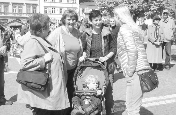 Vychází 26. 5. května 2017 KVĚTEN Pavel Šmíd a jeho filosofie bílého černocha str. 3 Záměr města odkoupit Kounicův dům str. 5 Pracovní skupina str. 6 Nový park str.