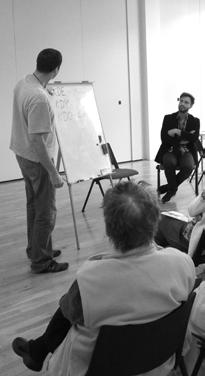 deliktů, právní aspekty nutné obrany a krajní nouze, biomechanické procesy v těle při stresu apod. Součástí kurzu byly i ošetřovací techniky Shiatsu.