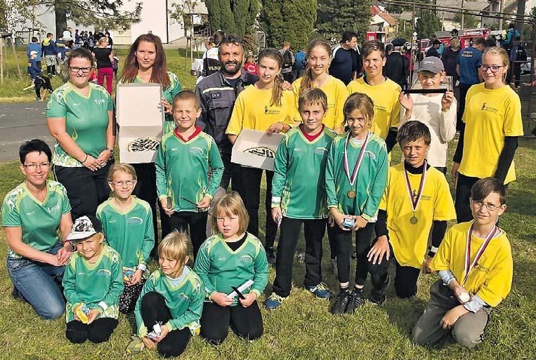 11. 2016 uplynulo již 10 let od založení tradice pořádání lampionového průvodu u příležitosti svátku svatého Martina Mateřskou školou v Koutě na Šumavě. Ani ten letošní nesměl chybět.