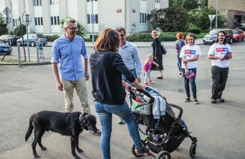 Obecní kurýr 15 A jak je to v těchto volbách s kroužkováním kandidátů? Naše kandidátka je poskládána tak, aby náš tým na radnici fungoval ve všech různorodých agendách, které práce na radnici přináší.