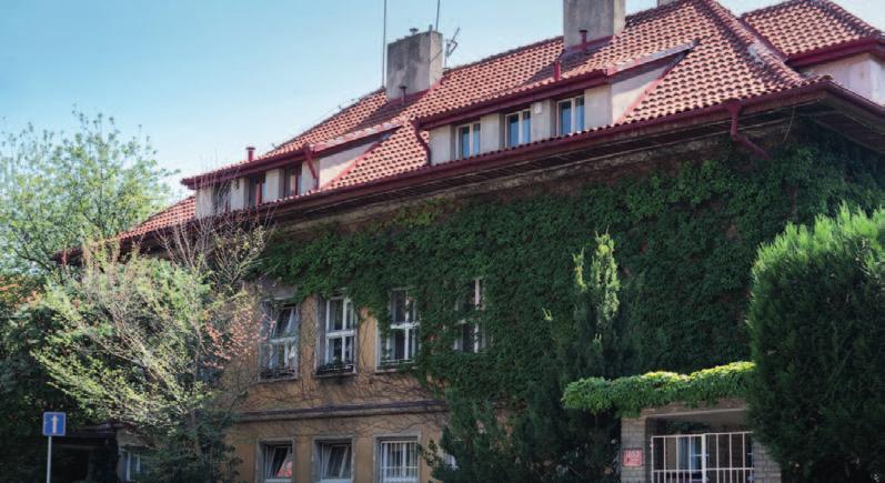 6 Obecní kurýr PRO Podporu školství, organizací a spolků TOP 09 podporuje aktivní obč any, místní dě ní, každého, kdo je ochotný vě novat úsilí pro zlepšení prostř edí v Praze 10.