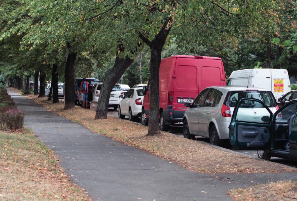 Obecní kurýr 7 PROTI Lžím o parkování Není možné slibovat něco, co neexistuje.