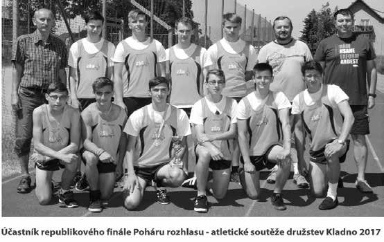 Cestou jsme zpívali a pozorovali okolí Vodňan, přírodu, práci na polích.