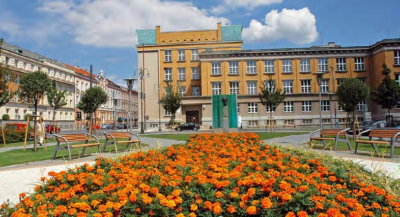 Státní reálka místo: Pardubice ulice Karla IV.