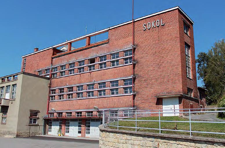 Sokolovna místo: Sloupnice Dolní Sloupnice 81 autor: Vojtěch Vanický realizace: 1928 1930 Dolní Sloupnice je malou obcí, ve které