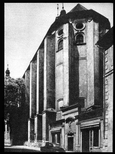 stol.). Vpravo: Praha.