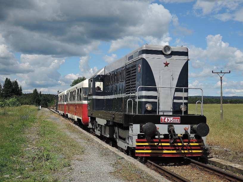9 8 7 6 Klára Zuzana Vavřinec Roman Soběslav Lada Oldřiška SRPEN 32.