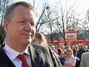 Petice ROZALIA Demonstrace rodičů před MZ ČR Možnost