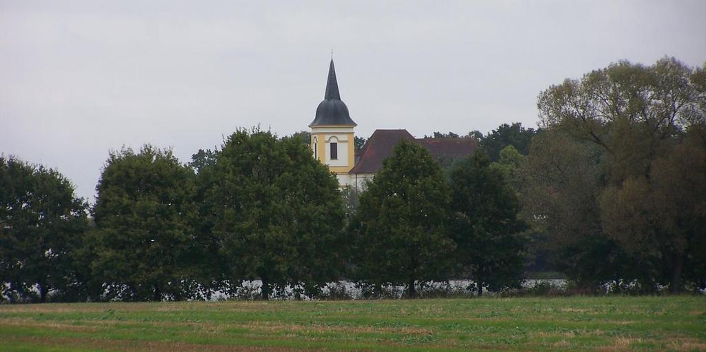 3.10. DOMINANTA POZITIVNÍ ZADÁNÍ Stavby a jejich soubory, včetně staveb zapsaných na Ústřední seznam kulturních památek, jejichž umístění v terénu či charakter je činí výrazně viditelné a do velké
