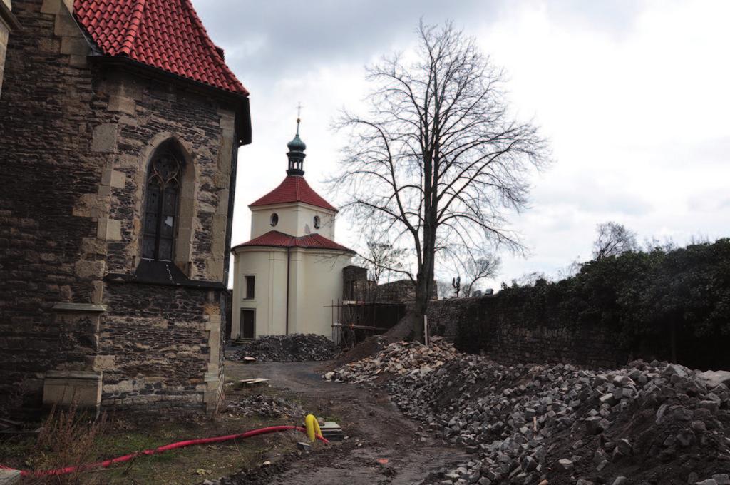 Příběhy a kratochvilná vyprávění z královského města Kolína nad Labem Předprázdninový čas, kdy končí školní docházka řadou zkoušek (nejen dospělosti) vybízí k malému exkurzu do stavu školství v