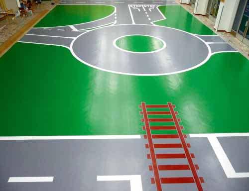 PU-COLOR Produkt Objednací číslo Obsah Balení (karton) PU-COLOR BAREVNÁ RENOVACE POVRCHU PODLAHOVIN RS B CC-PU-Color všechny barvy RAL Zadat odstín RAL!