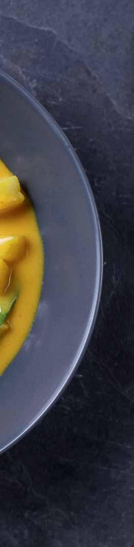 krevety s ananasem ve žlutém kari SUROVINY NA 10 PORCÍ 1 kg Krevety (mražené, loupané) 300 g Ananas (konzerva, kostky) 500 g Hráškové lusky 225 g Knorr Sušený kokosový krém 1,3 l Voda (vlažná) 60 ml