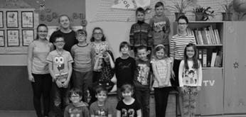 Iva Dobiášová, Gymnázium Mnichovo Hradiště Je to pravda, přestože venku bylo aprílové počasí, čarodějnice a čaroděje z Mateřské školy Mírová, to od čarodějnického dovádění opravdu neodradilo.