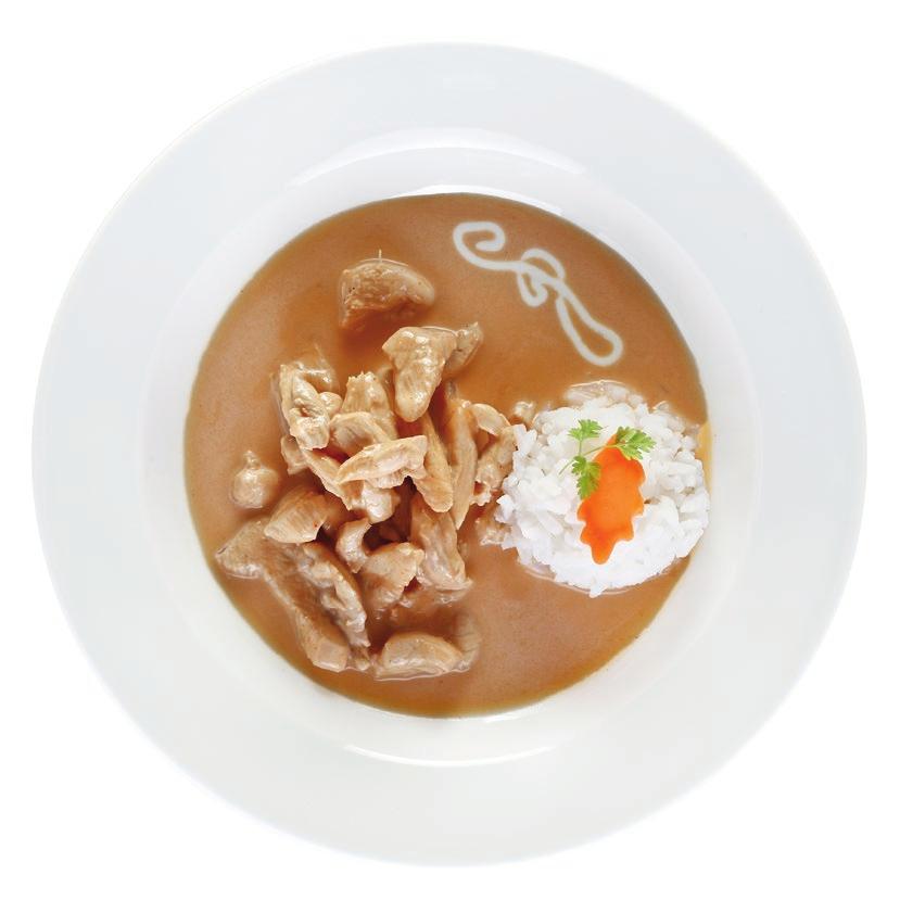 KUŘE NA PAPRICE BROKOLICOVÉ PALAČINKY 100 g kuřecího masa, sůl, pepř, mletá sladká paprika, 10 g másla, 20 g hladké mouky, 150 ml smetany, 150 ml Fortini Multi Fibre Omyté maso nakrájené na nudličky