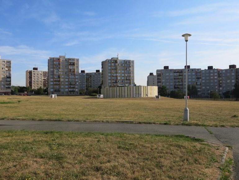 01_01 Vnitroblok Krašovská 2,11 sociální bezpečnost 2 1 1,0 0,5 0,5 měřítko 4 1 příznivé mikroklima 4 1 podmínky pro pěší 5 1 4,5 1,0 3,5 podmínky pro pobyt 5 1 míra využití (přít.