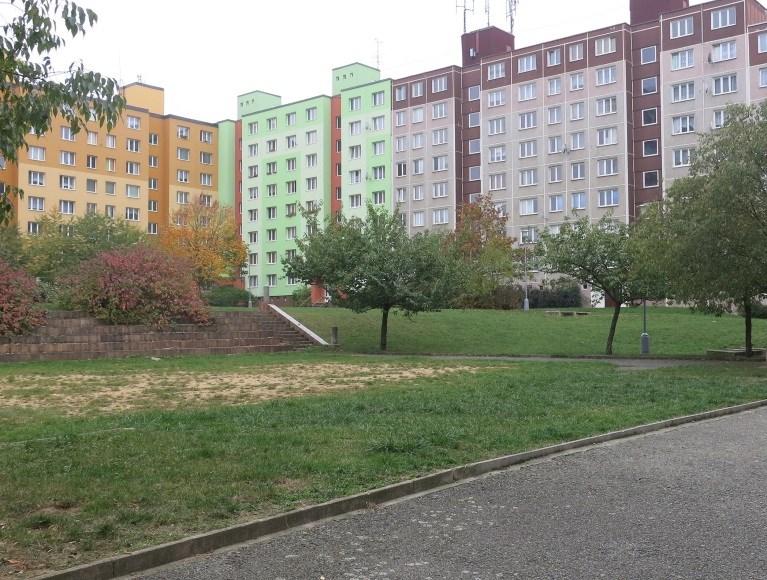 01_19 Vnitroblok Brněnská-Strážnická 0,80 dopravní bezpečnost 1 1 sociální