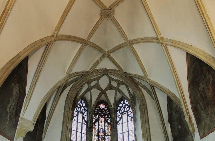 Geometrická anal za pozdnû gotick ch kleneb kaple sv.