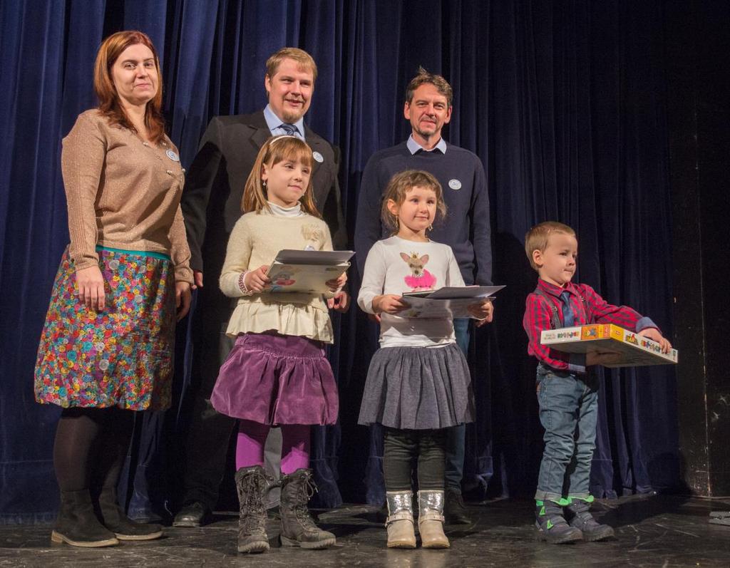 V závěru roku byla vytvořena výstava o aktivitách projektu, která byla umístěna nejprve v prostorách Krajského úřadu Jihomoravského