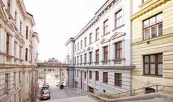G*** 17 000 000 Kč Měsíční splátka hypotéky: 55 090 Kč* RD 4+1, Živného, Bystrc Okres Brno-město, Bystrc. Prodej RD 4+1 s garáží a terasou před dokončením rekonstrukce na ulici Živného.