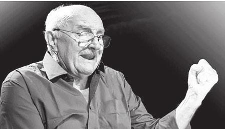 Nejbližší termín představení podle novely Ernesta Hemingwaye uvidíte 16. 5. v 20 h. Galasovy cyklojízdy Jakub Gottwald, herec Kulturní nást ěnka KVĚTEN - ČERVEN Akce - So 26. 5. v 10 h - GALASOVA CYKLOJÍZDA MÁJOVÁ VESELI- CE - Sraz Folimanka, pod Nuselským m.