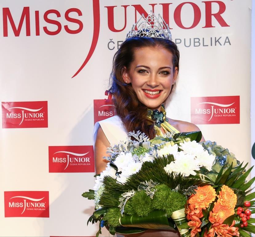 Na slavnostním vyhlašovacím ceremoniálu bude zvolena: - Miss Junior internet - Miss Junior Slovenské republiky - Miss Junior České republiky V loňských letech v porotě zasedli: Lukáš Langmajer herec,