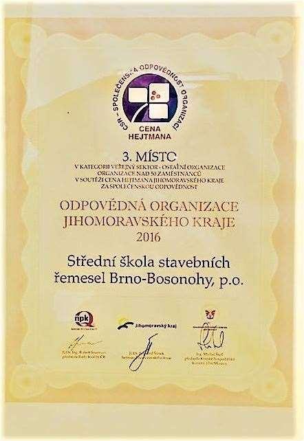 Zvláštní ocenění činnosti školy Druhý ročník ceny hejtmana za společenskou odpovědnost V prvním ročníku soutěže Cena hejtmana za společenskou odpovědnost 2015 jsme obsadili v naší kategorii 2. místo.