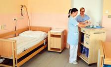 ROČNÍK 9 ČÍSLO 2 DUBEN 2015 NAPSALI O NÁS 12 pů ve vydechovaném vzduchu ukáže funkci orgánů, odhalí různé odchylky anebo působení či přerůstání bakterií.