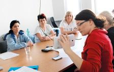 TRANSFÚZNÍ SLUŽBA VALENTÝN NA TRANSFÚZNÍ SLUŽBĚ ZAHRNUL VÝHRY SLADKOSTÍ I VEČEŘI Speciální valentýnskou akci připravila pro své dárce Transfúzní služba na střediscích v Šumperku a Bruntále.