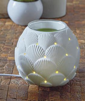 POLYNÉSKÁ VÁŠEŇ Nechte rozkvést nové vůně tropických pláží v nádherných ScentGlow