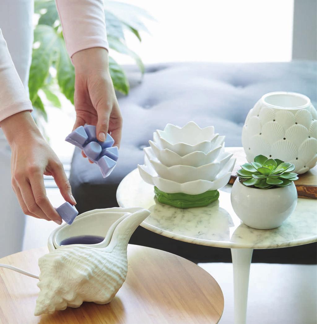 ScentGlow Elektrická aromalampa Lastura Keramická základna s talířkem z glazované