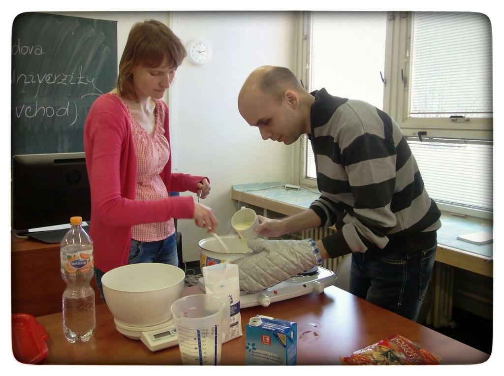 2 Realizované činnosti a projekty 2.1 Sociální služba - sociální rehabilitace Sociální rehabilitaci poskytuje společnost již od roku 2003.