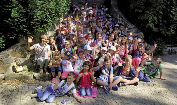 Základní škola během 12 let přispěla do projektu Symbolická adopce zvířat v Zoo Jihlava částkou 84 tisíc Kč, kterou dlouhodobě podporuje chov rysa červeného (Lynx rufus).