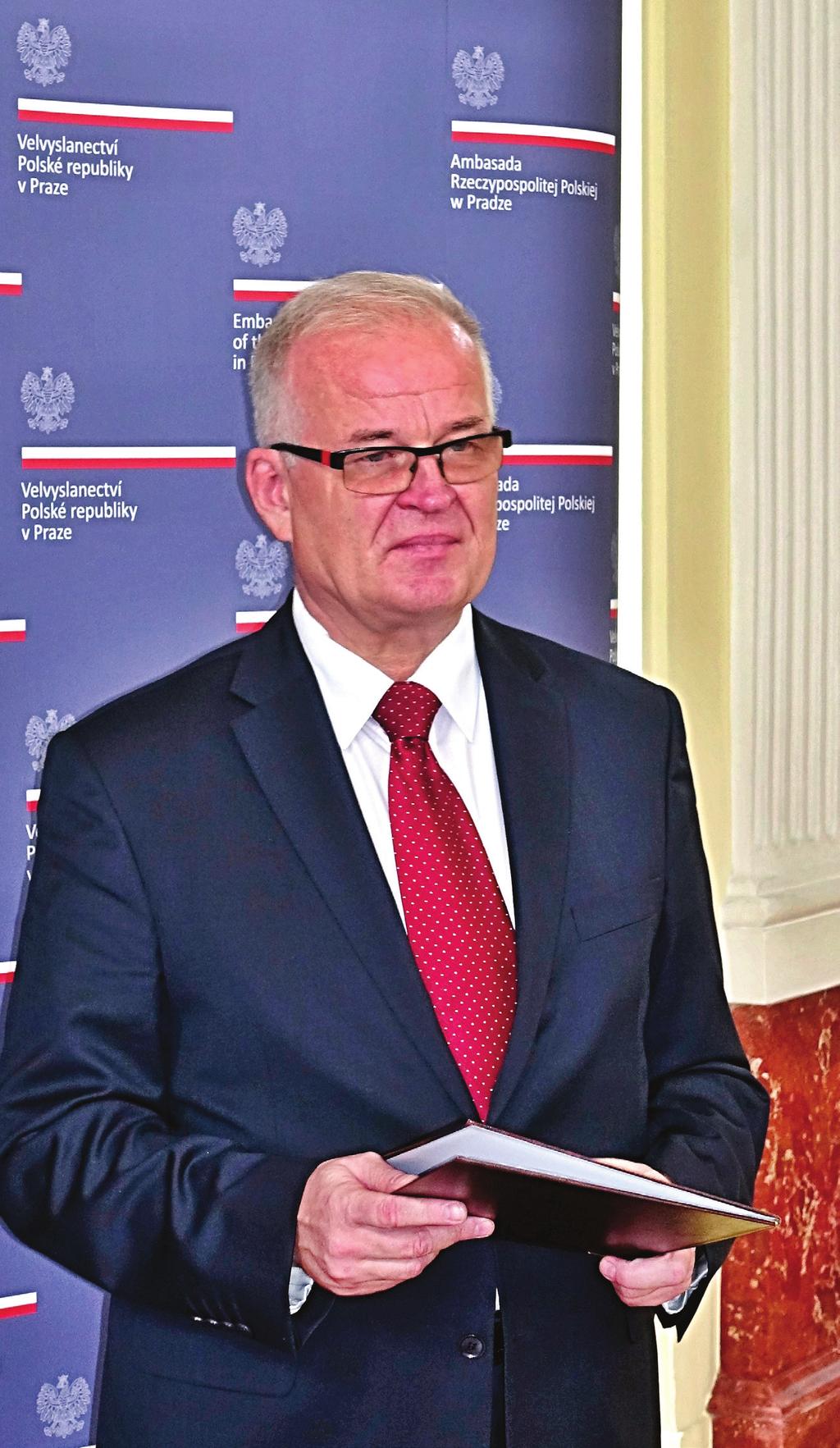 Prof. Krzysztof Mikulski na Velvyslanectví Polska v Praze 3.