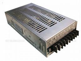 tepelná pojistka, stabilizovaný, konektor pr5,5/2,1 rozměry 72x40x30mm 230V50Hz / 12V DC 963110 Spínaný