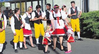 rosím o potvrzení účasti na e-mail: drahomirs@seznam.cz, nebo na tel. 603 964 553. Lhotecké předletí!!! J iž 8. ročník Lhoteckého předletí se koná v sobotu 17. června od 16 hodin.
