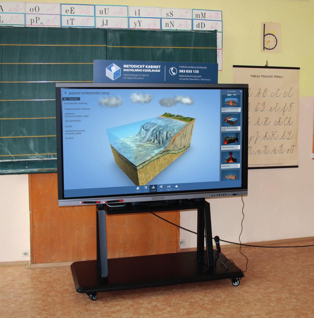 Interaktivní displej MultiBoard Nezbytná součást každé moderní školy Základní školy Základní umělecké školy Střední školy Gymnázia Vysoké školy Mateřské školy Přípravné třídy Školní družiny Střediska