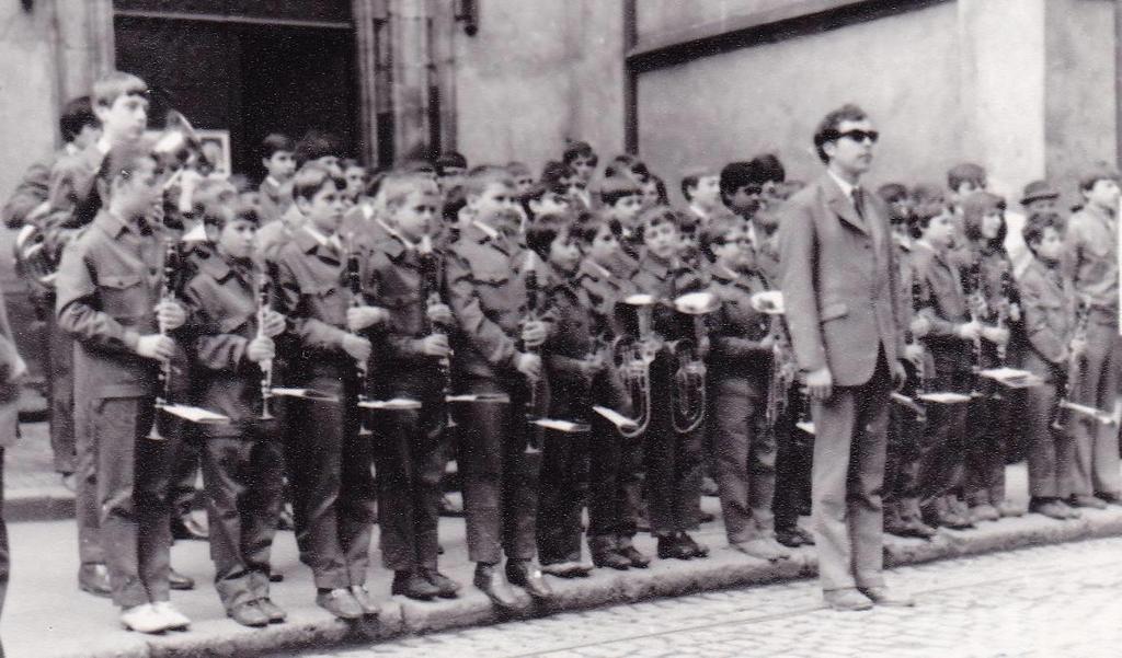 Školní dechovka nebyla jen prostředkem k výchově muzikantů. Byla hlavně prostředkem socialistické výchovy.