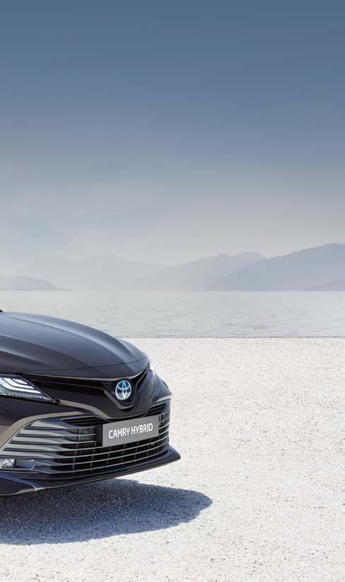 HYBRID Nová Toyota Camry Hybrid spája kultivovanú eleganciu vysoko kvalitného sedanu s mimoriadnymi jazdnými vlastnosťami hybridného pohonu budúcej