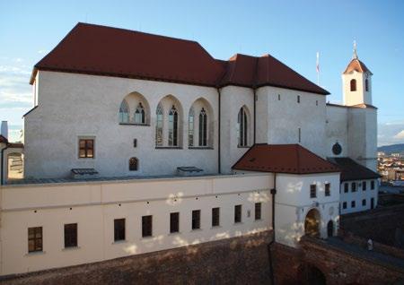 HRAD ŠPILBERK VILA TUGENDHAT VILA STIASSNI LETOHRÁDEK MITROVSKÝCH Už jste byli na hradě Špilberku? Pojďte si projít strašidelné kasematy, tedy barokní chodby, které prosluly jako obávaný žalář.