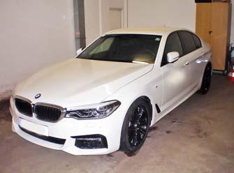 Složky IZS Policie u Poniklé zadržela řidiče kradených BMW Za poměrně dramatických okolností zajistili policisté 28. 11.