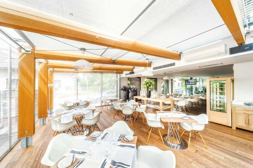 PROSTORY PRO VÁS KAFE RESTAURANT Dokonalé místo pro nerušené ranní meetingy či
