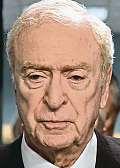 Po jeho boku se objeví hollywoodská legenda advojnásobný držitel Oscara Michael Caine, známý z filmů Pravidla moštárny nebo Batman.