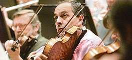 Jedním byl open air večer na Pernštýnském náměstí, kde filharmonie doprovázela spolu s kapelou Pajky Pajk adirigentem Martinem Kumžákem zpěvačku Dashu.