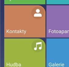 V tomto režimu můžete přidávat nebo odstraňovat aplikace nebo přidržet a přetáhnout ikonu aplikace na požadované místo.